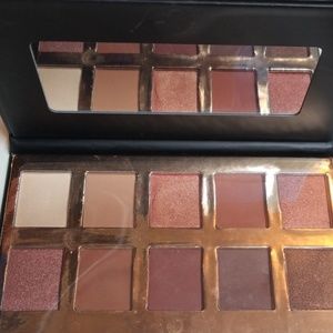 Crown Pro 10| Fuego| Eyeshadow Palette |